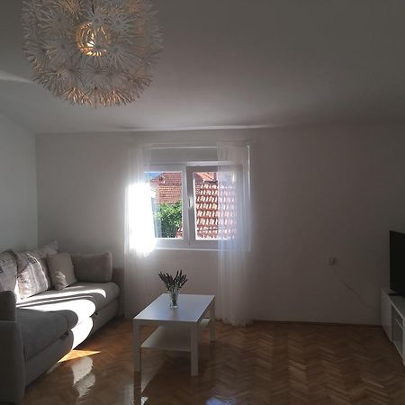 Centre Apartment Božava Kültér fotó