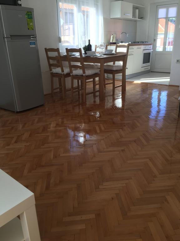 Centre Apartment Božava Kültér fotó