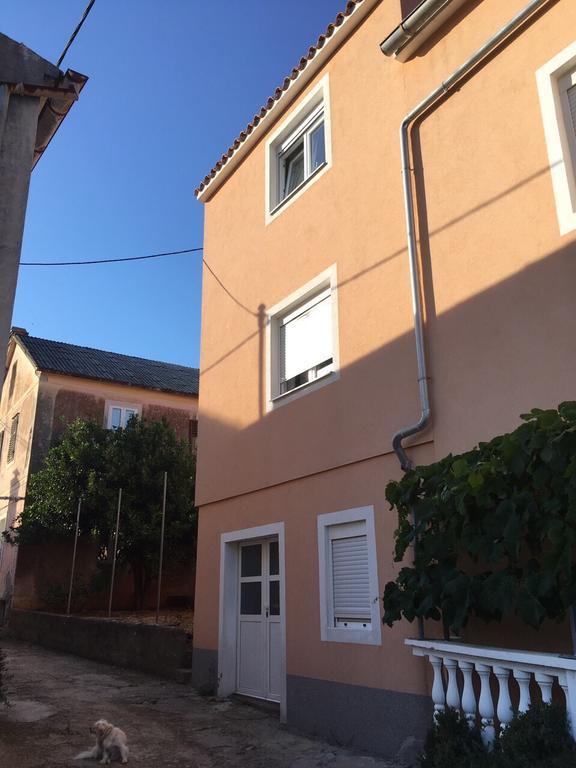 Centre Apartment Božava Kültér fotó